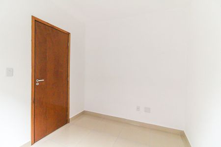 Quarto de apartamento para alugar com 1 quarto, 28m² em Jardim Soares, São Paulo