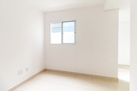 Sala de apartamento para alugar com 1 quarto, 28m² em Jardim Soares, São Paulo