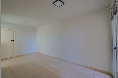 Apartamento para alugar com 3 quartos, 85m² em Buritis, Belo Horizonte