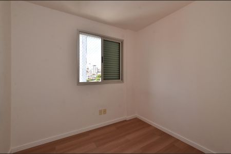 Apartamento à venda com 85m², 3 quartos e 2 vagas Apartamento à venda com 85m², 3 quartos e 2 vagasQuarto 1