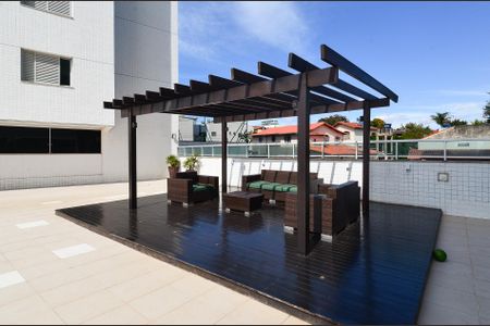 Apartamento à venda com 85m², 3 quartos e 2 vagas Apartamento à venda com 85m², 3 quartos e 2 vagasÁrea comum