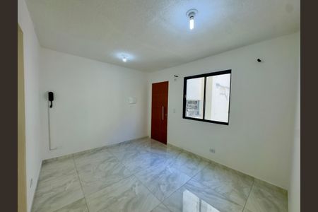 Apartamento para alugar com 45m², 2 quartos e 1 vagaSala