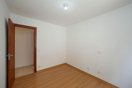 Apartamento à venda com 110m², 4 quartos e 2 vagas Apartamento à venda com 110m², 4 quartos e 2 vagasQUARTO3