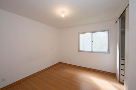 Apartamento à venda com 110m², 4 quartos e 2 vagas Apartamento à venda com 110m², 4 quartos e 2 vagasQUARTO4