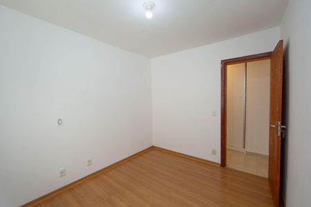 Apartamento à venda com 110m², 4 quartos e 2 vagas Apartamento à venda com 110m², 4 quartos e 2 vagasQUARTO2