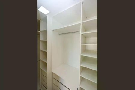 Apartamento à venda com 3 quartos, 67m² em Interlagos, São Paulo