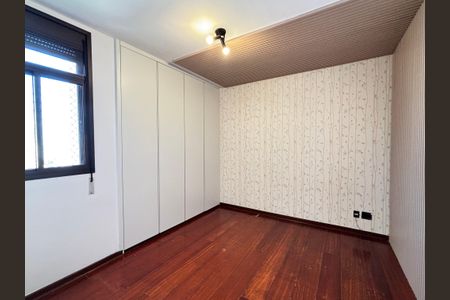 Apartamento para alugar com 135m², 3 quartos e 2 vagasQuarto 2