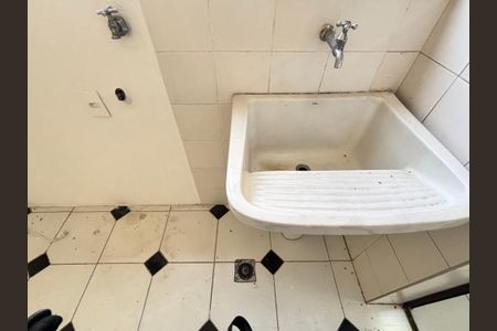 Apartamento para alugar com 135m², 3 quartos e 2 vagasÁrea de Serviço