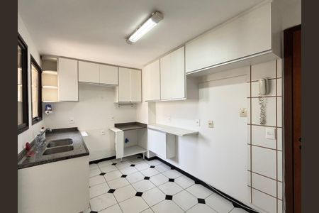 Apartamento para alugar com 135m², 3 quartos e 2 vagasCozinha