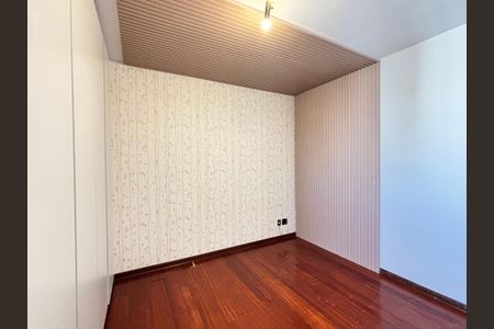 Apartamento para alugar com 135m², 3 quartos e 2 vagasQuarto 2
