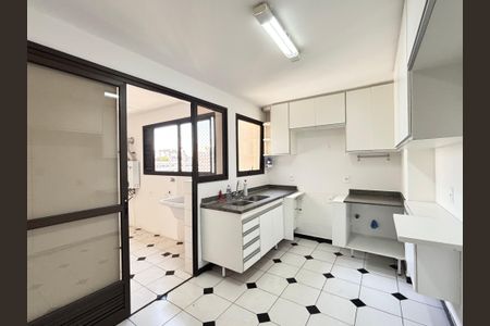 Apartamento para alugar com 135m², 3 quartos e 2 vagasCozinha