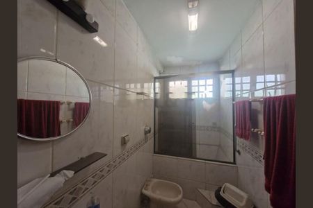 Casa à venda com 3 quartos, 180m² em Vila Cordeiro, São Paulo