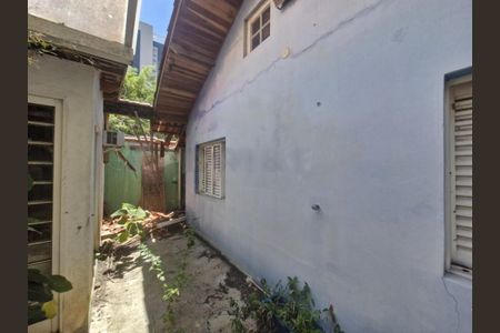 Casa à venda com 3 quartos, 180m² em Vila Cordeiro, São Paulo