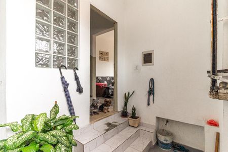 Casa à venda com 104m², 2 quartos e 2 vagas Casa à venda com 104m², 2 quartos e 2 vagasEntrada da Sala