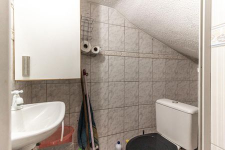 Casa à venda com 104m², 2 quartos e 2 vagas Casa à venda com 104m², 2 quartos e 2 vagasLavabo
