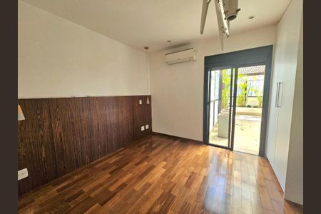 Foto 05 de apartamento à venda com 2 quartos, 136m² em Itaim Bibi, São Paulo
