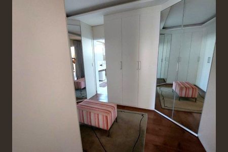 Casa à venda com 4 quartos, 464m² em Buritis, Belo Horizonte