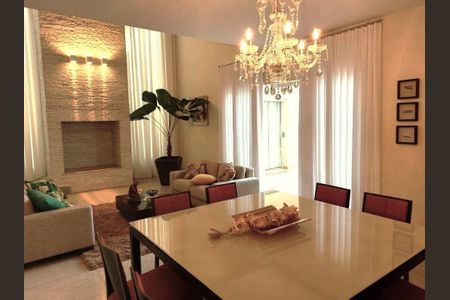 Casa à venda com 4 quartos, 464m² em Buritis, Belo Horizonte