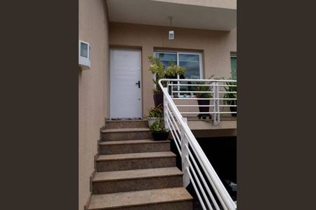 Casa à venda com 3 quartos, 255m² em Parque Sao Domingos, São Paulo