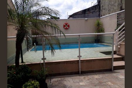 Casa à venda com 3 quartos, 255m² em Parque Sao Domingos, São Paulo