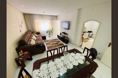 Casa à venda com 3 quartos, 183m² em Parque Casa de Pedra, São Paulo