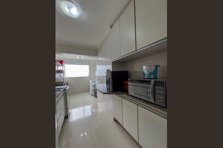 Apartamento à venda com 68m², 3 quartos e 1 vagaCozinha