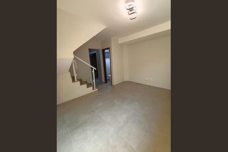 Foto 04 de casa de condomínio à venda com 2 quartos, 52m² em Parque Cruzeiro do Sul, São Paulo