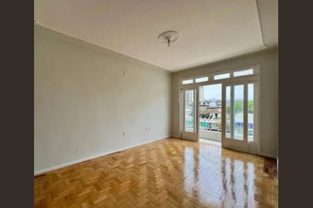 Sala de apartamento para alugar com 3 quartos, 112m² em Petrópolis, Porto Alegre