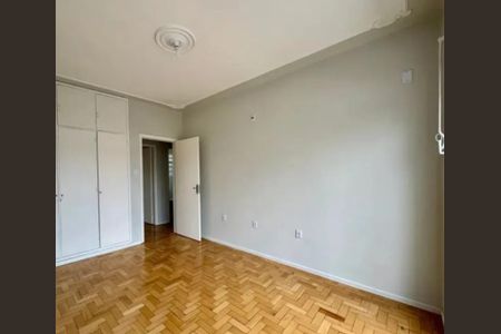 Quarto 1 de apartamento para alugar com 3 quartos, 112m² em Petrópolis, Porto Alegre