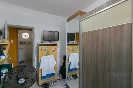Casa à venda com 250m², 4 quartos e 2 vagas