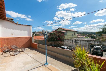 Casa à venda com 250m², 4 quartos e 2 vagas