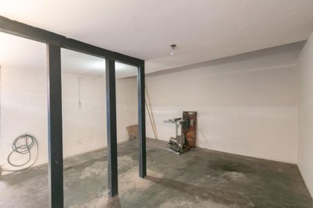 Casa à venda com 250m², 4 quartos e 2 vagas