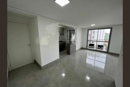 Apartamento à venda com 65m², 2 quartos e 1 vaga