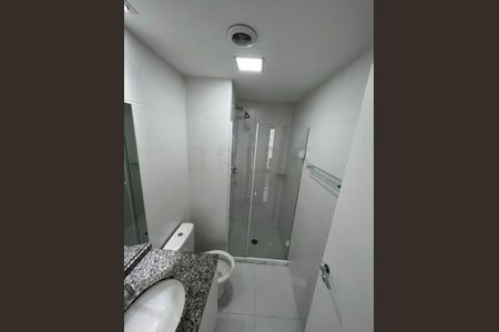 Apartamento à venda com 65m², 2 quartos e 1 vaga