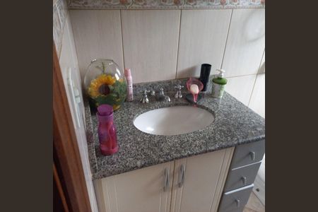 Casa à venda com 156m², 3 quartos e 3 vagas