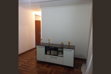 Casa à venda com 156m², 3 quartos e 3 vagas