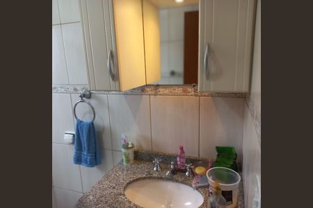 Casa à venda com 156m², 3 quartos e 3 vagas
