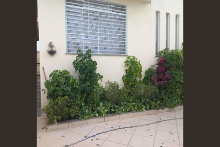 Casa à venda com 156m², 3 quartos e 3 vagas