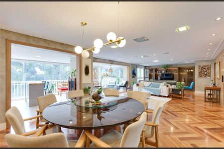 Apartamento à venda com 3 quartos, 233m² em Campo Grande, São Paulo