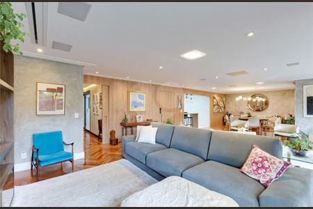 Apartamento à venda com 233m², 3 quartos e 3 vagas