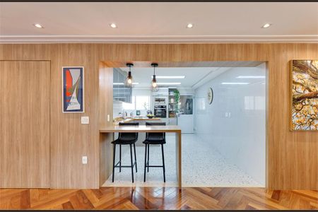 Apartamento à venda com 233m², 3 quartos e 3 vagas