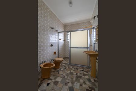 Casa à venda com 183m², 4 quartos e 4 vagasBanheiro