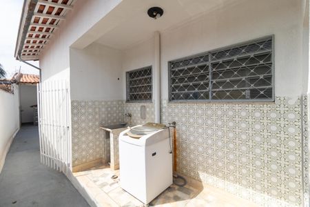 Casa à venda com 183m², 4 quartos e 4 vagasÁrea de Serviço