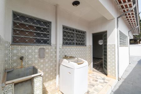 Casa à venda com 183m², 4 quartos e 4 vagasÁrea de Serviço