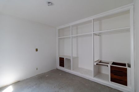 Casa à venda com 183m², 4 quartos e 4 vagasQuarto 01