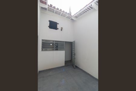 Casa à venda com 183m², 4 quartos e 4 vagasÁrea de luz