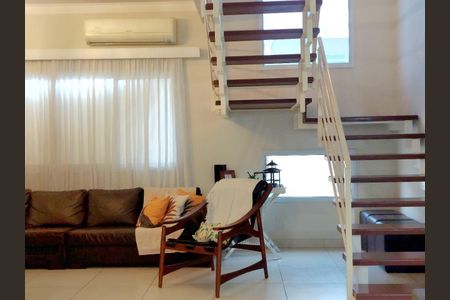Casa para alugar com 265m², 3 quartos e 4 vagasSala