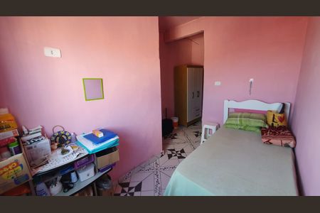 Casa de condomínio para alugar com 200m², 4 quartos e sem vaga Casa de condomínio para alugar com 200m², 4 quartos e sem vagaQuarto