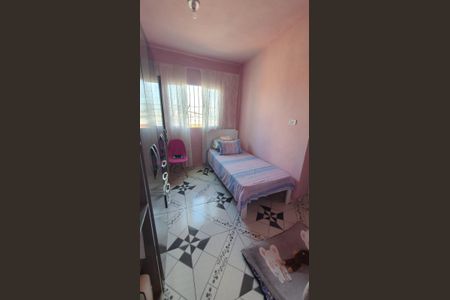 Casa de condomínio para alugar com 200m², 4 quartos e sem vaga Casa de condomínio para alugar com 200m², 4 quartos e sem vagaQuarto