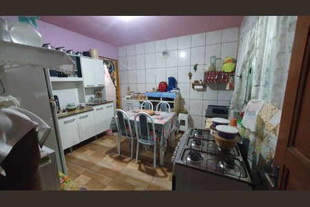 Casa de condomínio para alugar com 200m², 4 quartos e sem vaga Casa de condomínio para alugar com 200m², 4 quartos e sem vagaCozinha